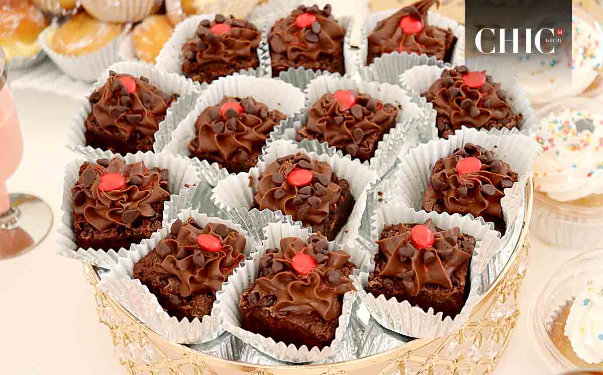 . Los asistentes disfrutaron de una gran mesa de postres con tartaletas, cupcakes y brownies a cargo del club