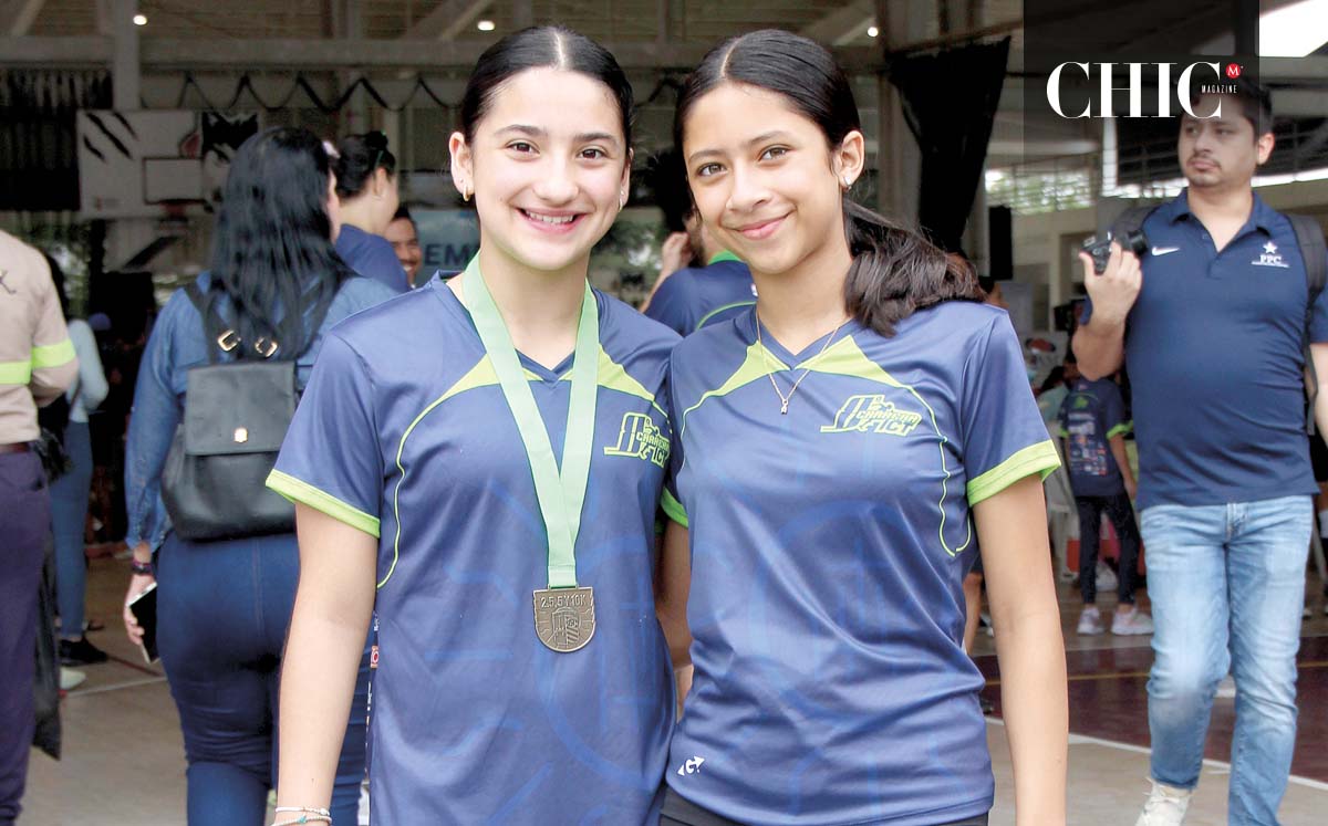 MARÍA ANDREA SARO Y ALE LEE llegaron puntuales a la carrera