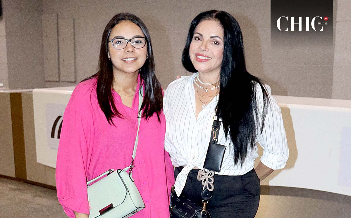 PAOLA DE ANDA Y ELENA DE LA GARZA llegaron puntuales a la Expo Tampico