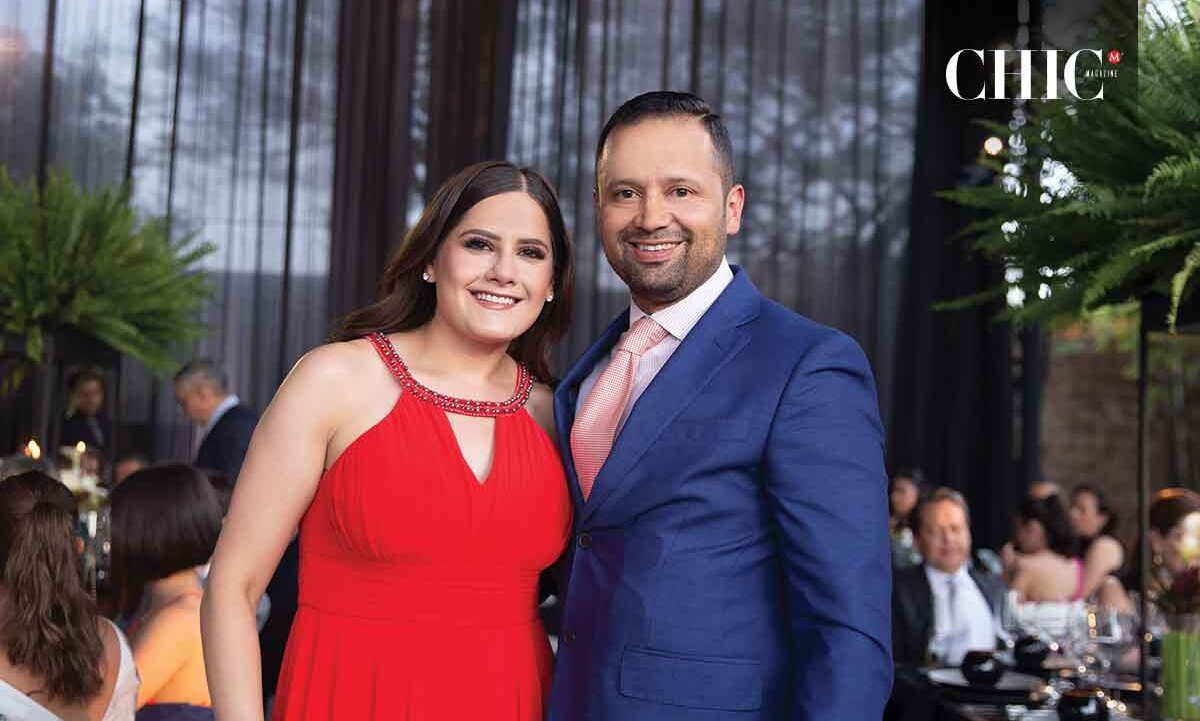 Rodrigo González y Karina Flores