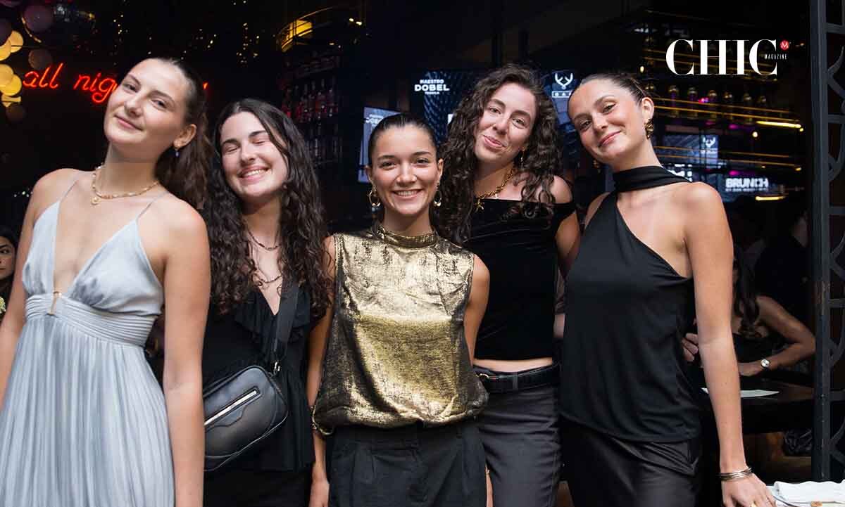 Sarah, Laura Zen, Eugenie Bayle, Segovia Gan y Morgan Bouchadon (Fotos: Yanahui F. Sevilla)