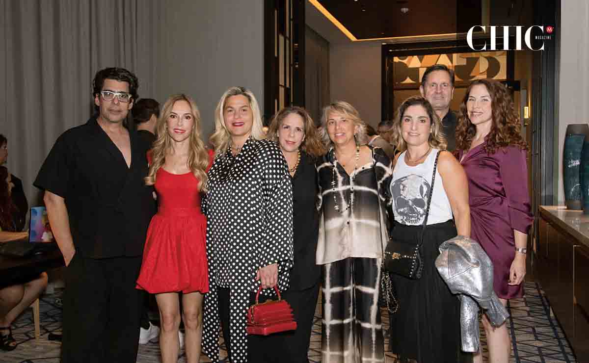 Gerardo Amador, Anabella de Hoyos, Liliana Sada, Daniela Ostos, Rebecca Garza, Silvia Constanzo, Alexander Lenoir y Claudia Escobar