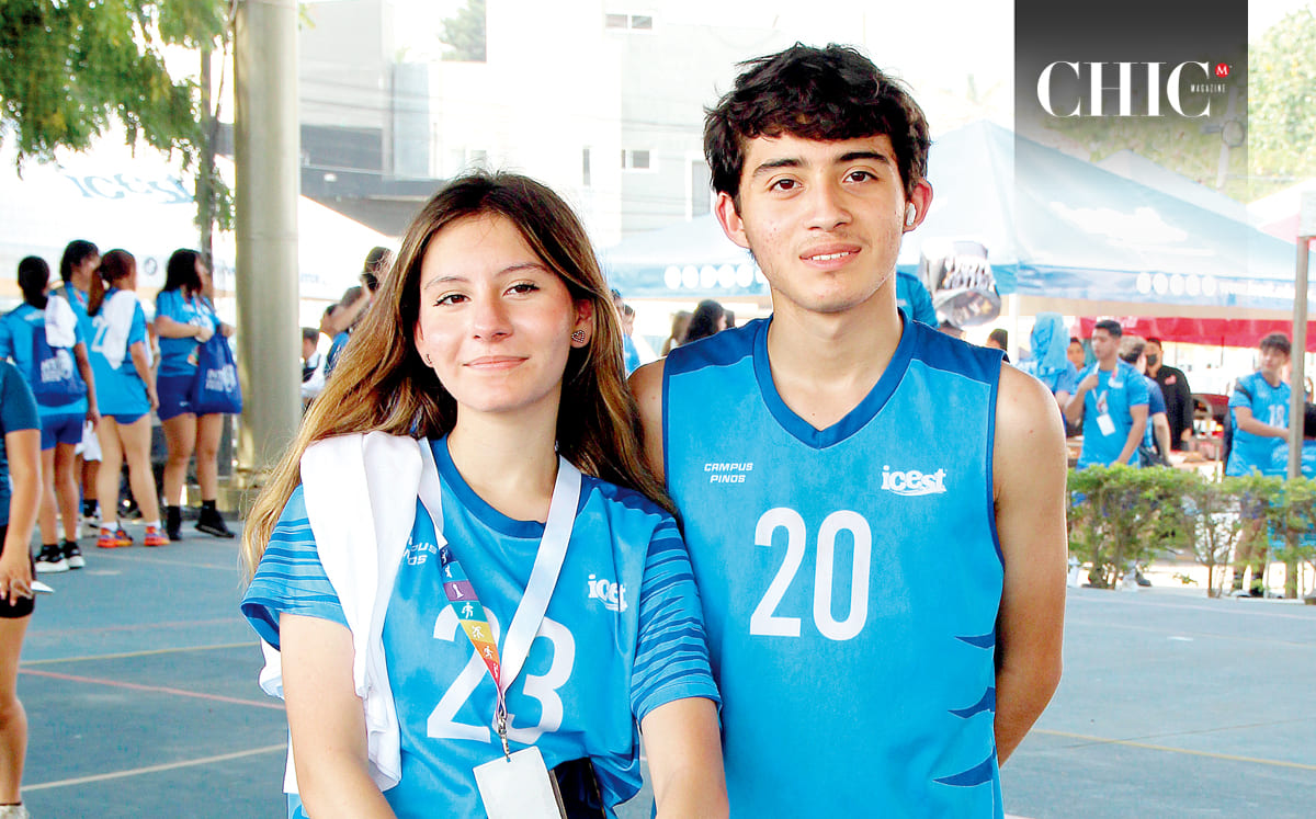 CAROLINA CORDOVA Y ELIAS AGUILAR nos regalaron sus mejores sonrisas