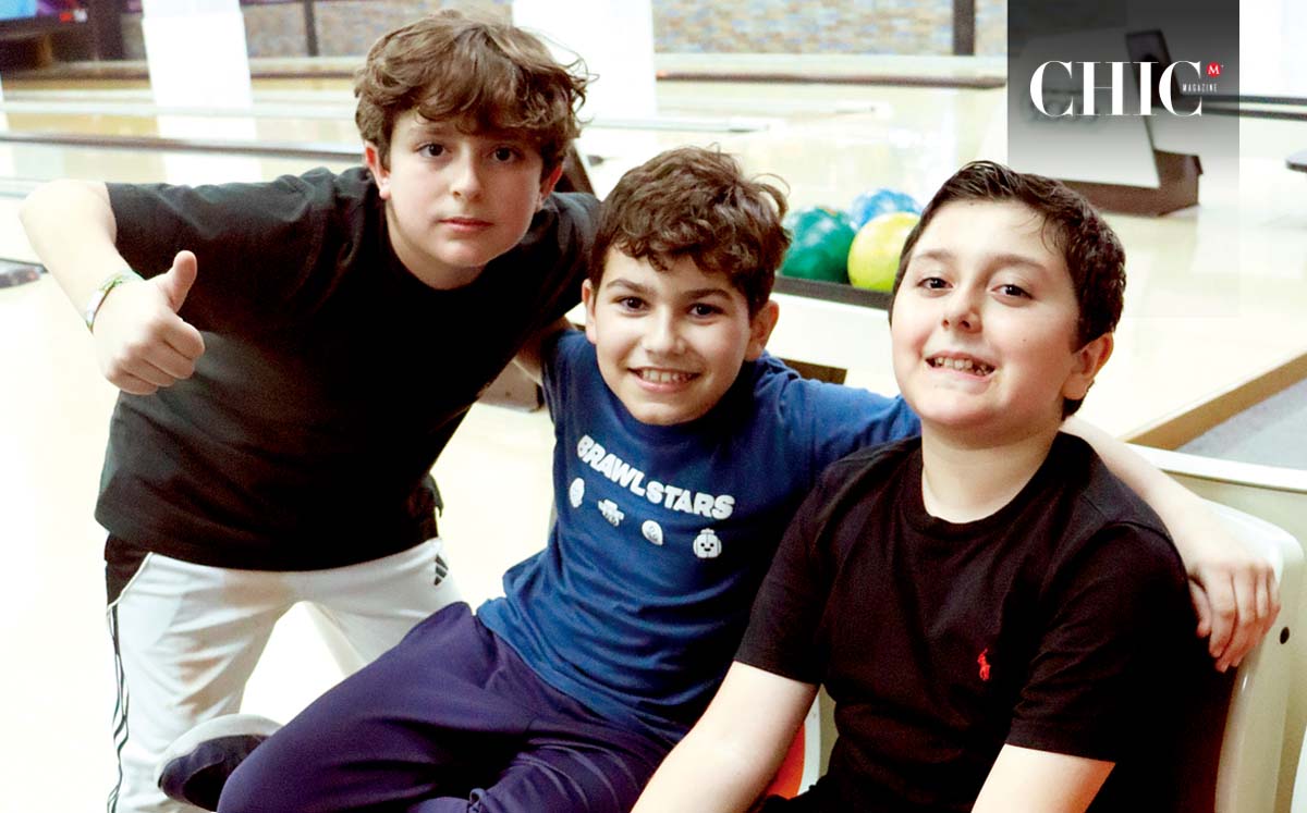 DANIEL TERÁN, ÁLVARO JOSÉ GARZA Y LEOPOLDO GONZÁLEZ recibieron su bolsita de dulces al finalizar el festejo