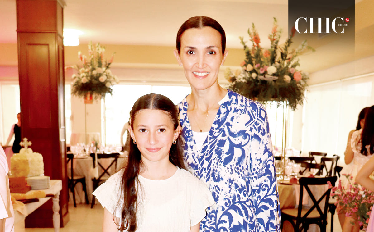 MARÍA JOSÉ HINOJOSA Y BÁRBARA DE HINOJOSA llegaron con sus mejores outfits al evento