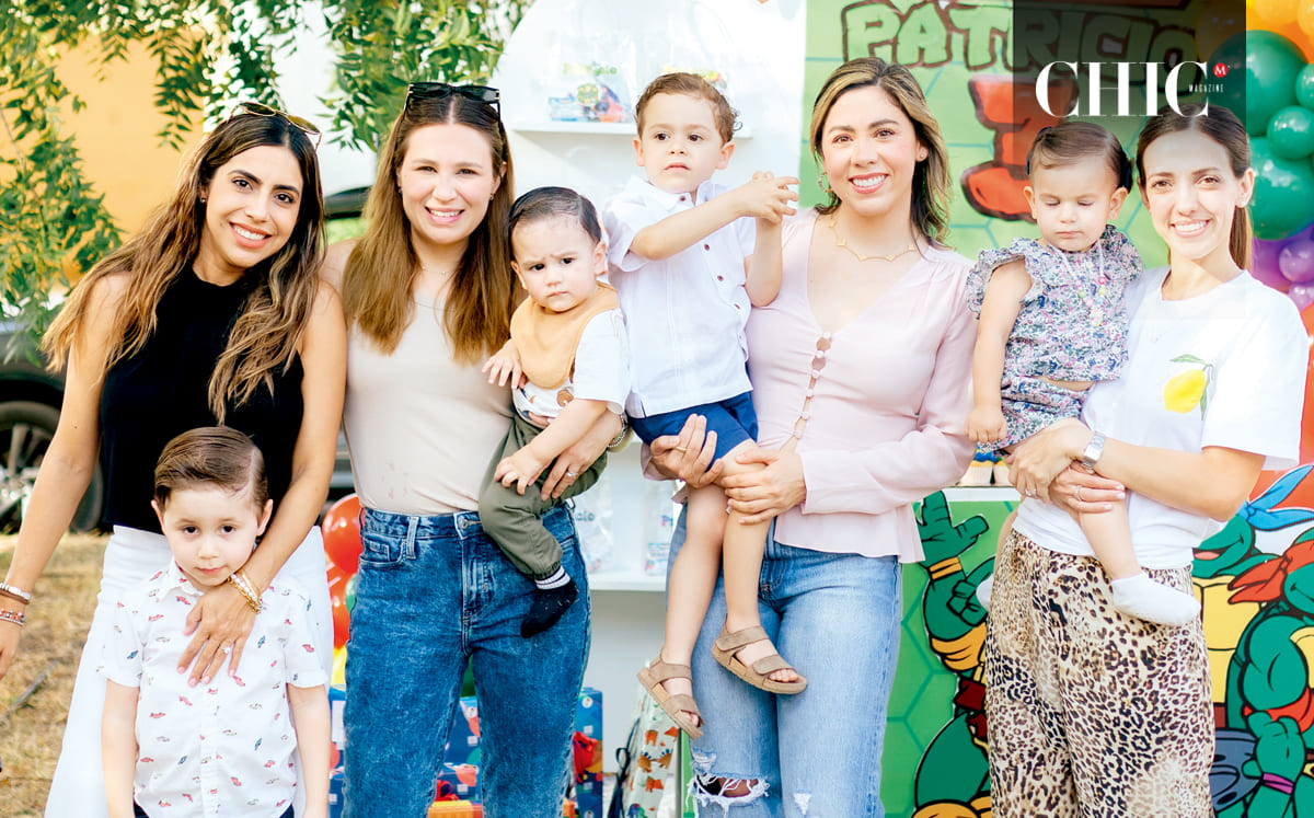 FER LÓPEZ, ANDREA LOPERENA, ANA PAULINA MORRIS, EDUARDO MORRIS, MAURICIO MORRIS, PATRICIO ROUX, ANA URIEGAS, ANA ISABEL PÉREZ E ISABEL RODRÍGUEZ