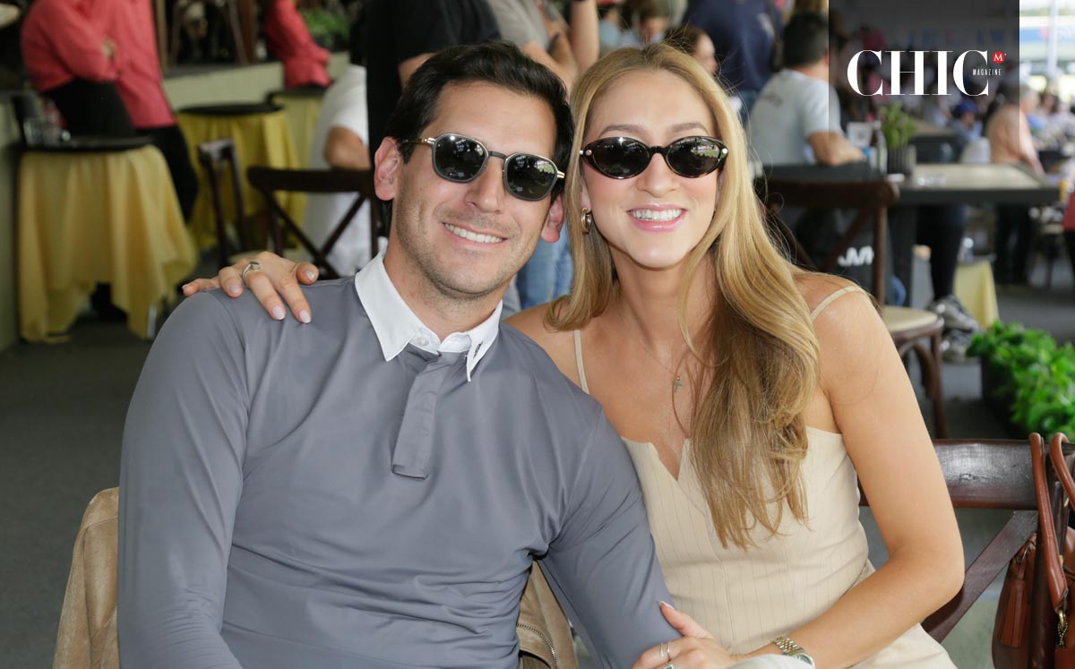 David Esparza y Mariana López