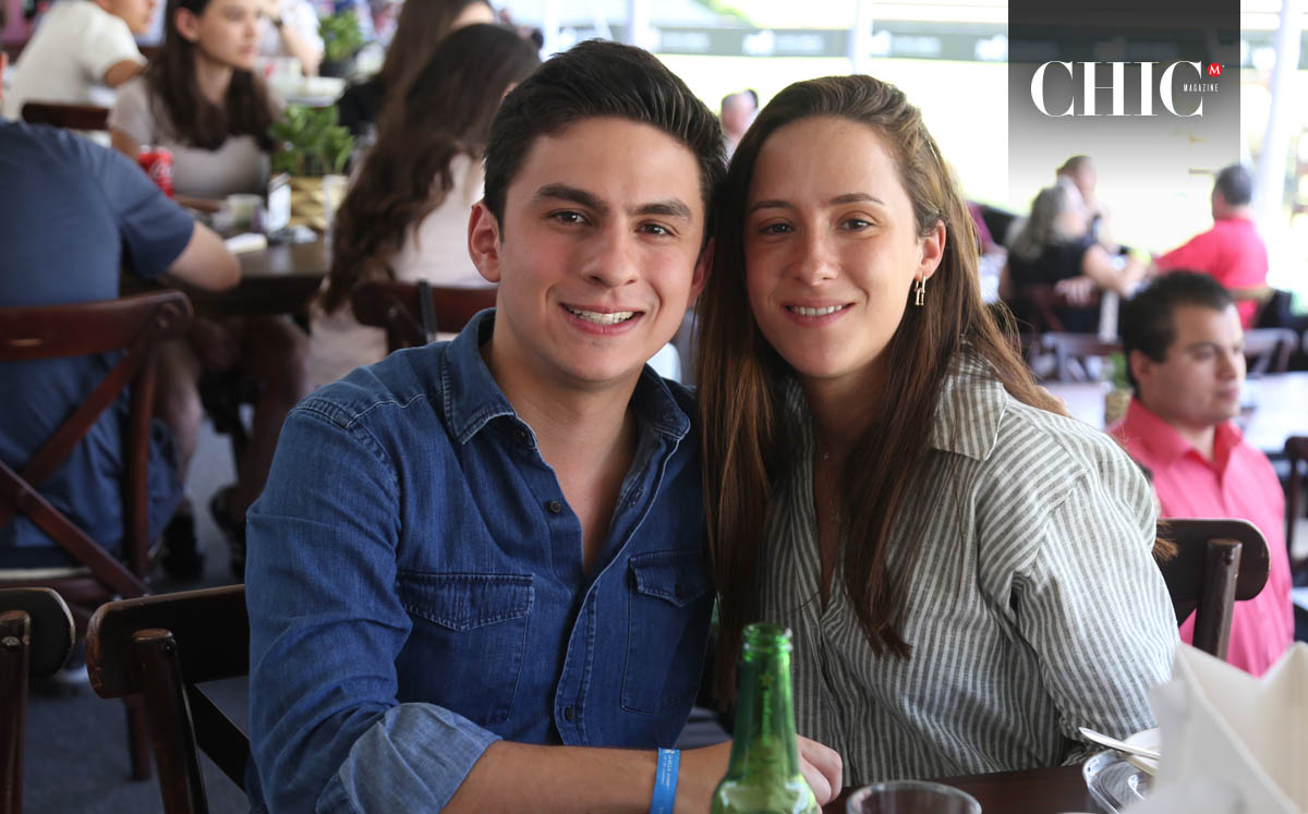 Jorge Romero y Mariana Camelo