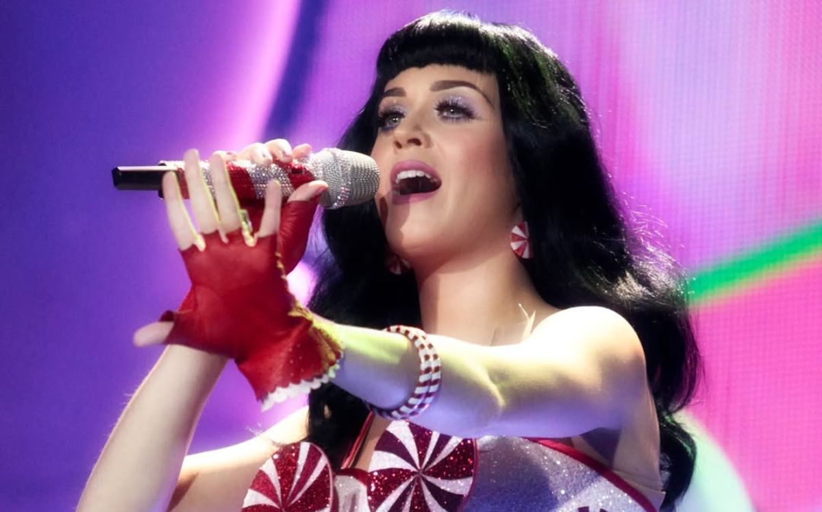 Is it real that Katy Perry went to space? (Instagram)