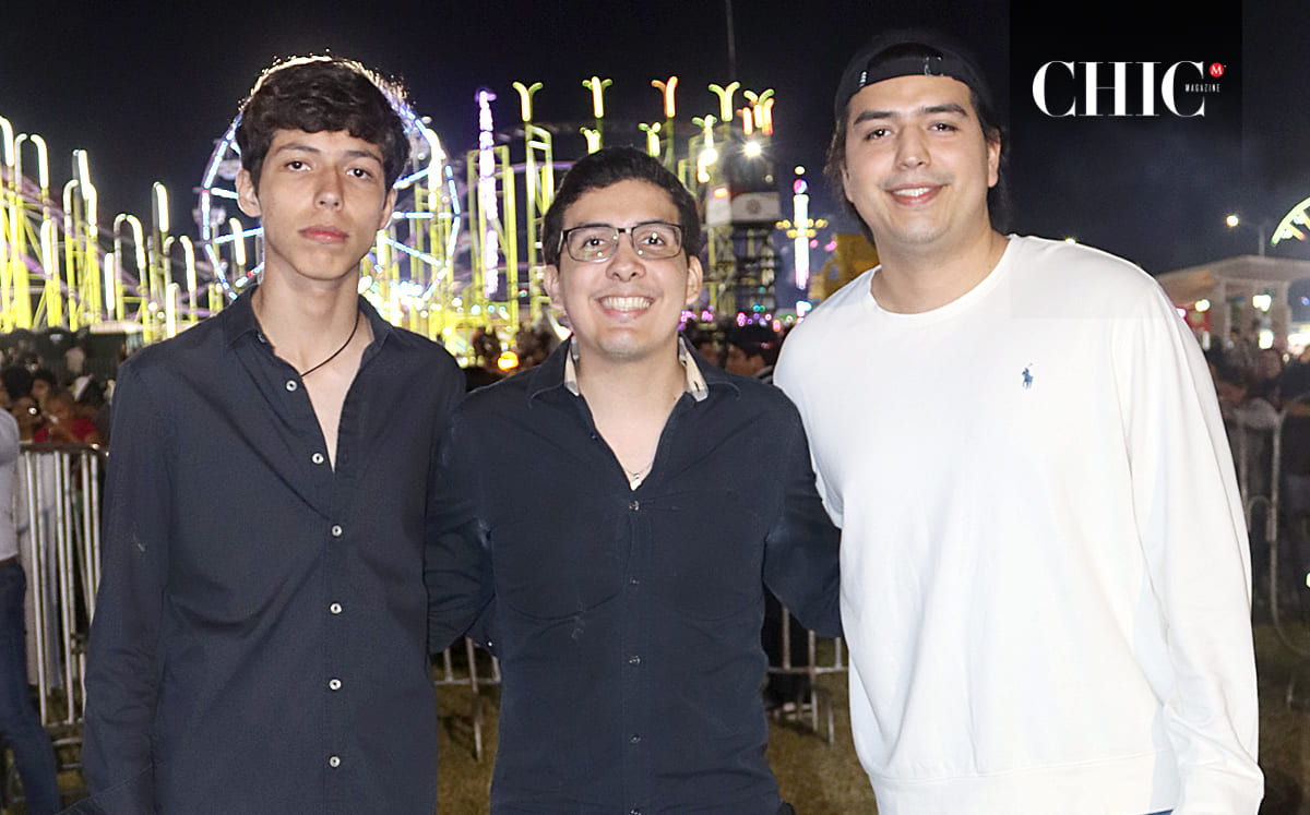 RAYMUNDO VAZQUEZ, MARIO CABRIALES Y DIEGO SALAZAR nos regalaron sus mejores sonrisas