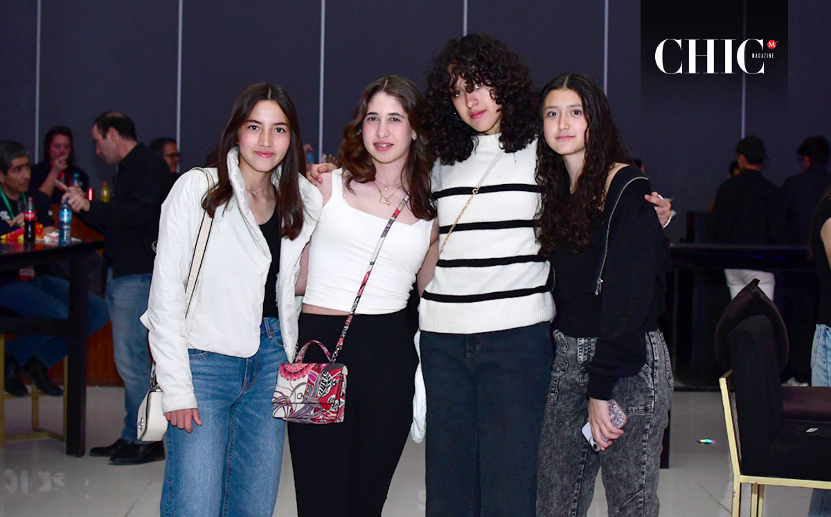 Valeria, Isa, Pau y Valentina