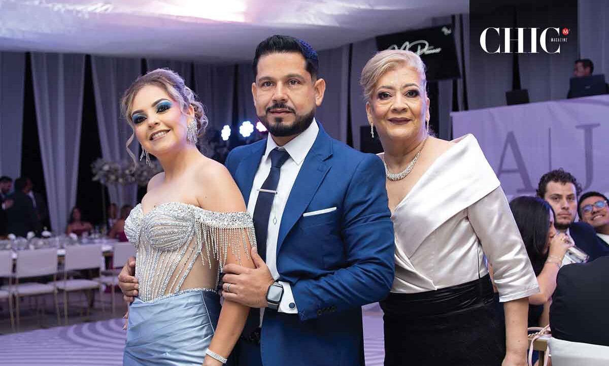 Carlos Martínez, Paola Pérez y Mariana Isabel Cervantes