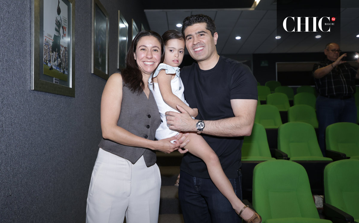 Claudia, Ángela y Luis