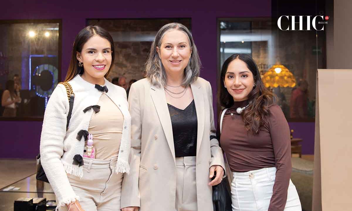 Fernanda Herrera, Daniela Silva y Ángeles Cardoso