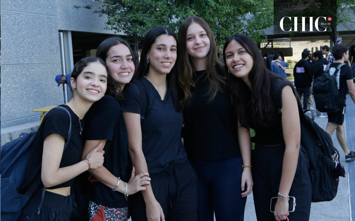 Isabella Muraira, Anne Chapa, Mariana Leal, Liliana Corral y Daniela Castillo