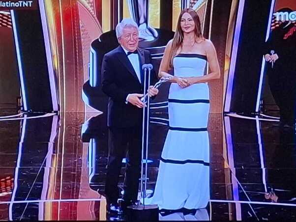 Sofía Vergara en los Premios Platino 2025 (TNT)