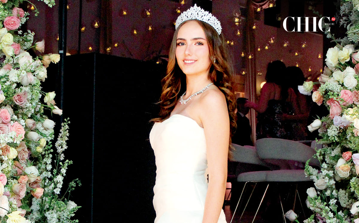 Brillo, elegancia y tradición se reunieron en una noche inolvidable para celebrar a la nueva reina del Club Campestre Tampico, BÁRBARA GUTIÉRREZ