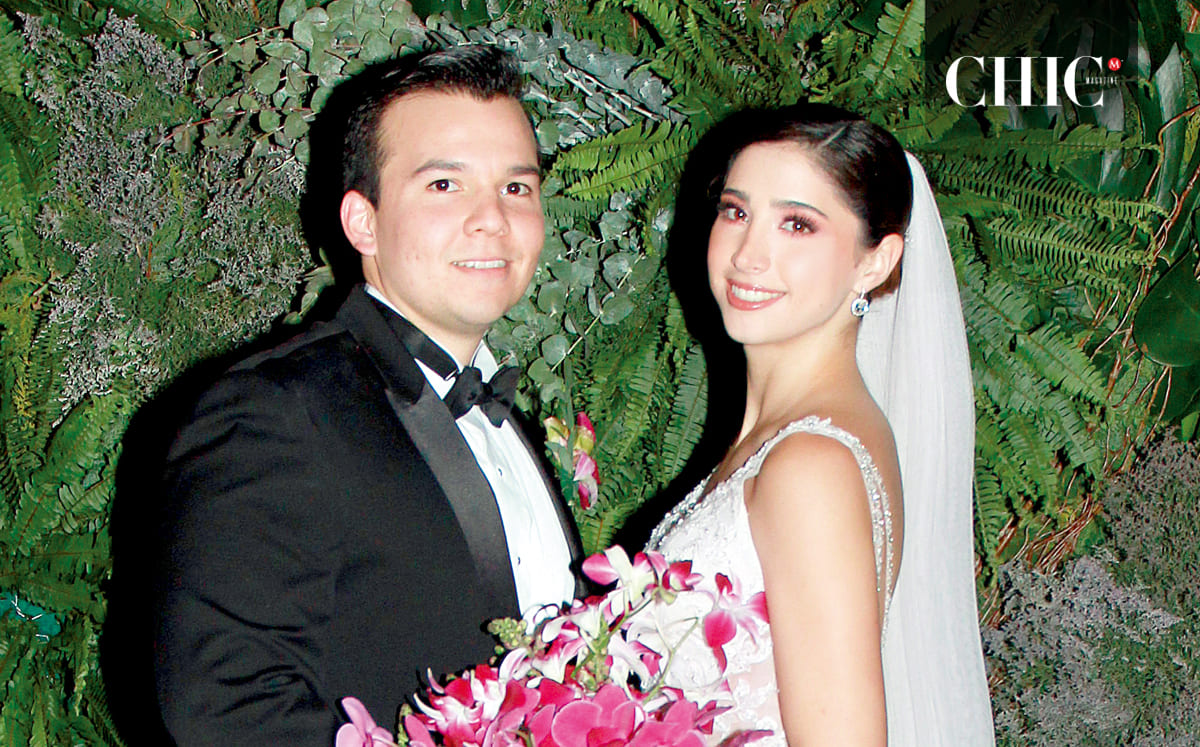 JAVIER CECCOPIERI Y ANA LUCÍA MADERO comenzaron su historia como esposos en una noche inolvidable