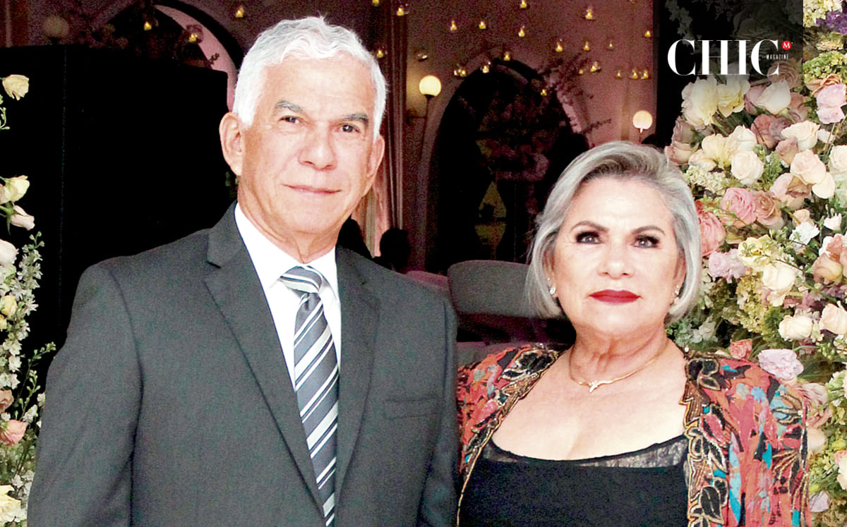 ÓSCAR GÓMEZ E HILDA DEL ÁNGEL estuvieron felices durante la coronación