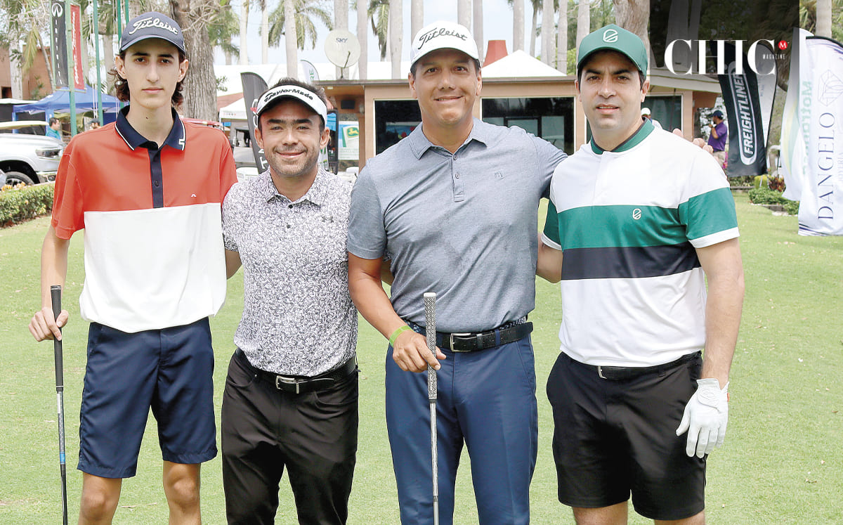 CARLOS HINOJOSA, JESÚS MOSES, JUAN GARCÍA Y CÉSAR RODRÍGUEZ felices de participar en el 98 Torneo Anual de Golf del Club Campestre Tampico