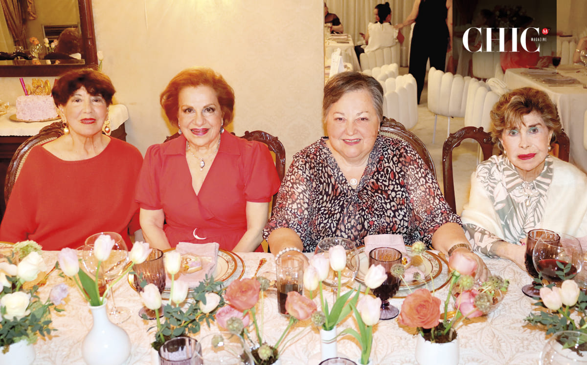 DORIS DÍAZ, CLAUDETTE NEMER,MÓNICA FERNÁNDEZ Y ANA BERTHA SEGOVIA llegaron puntuales a la celebración