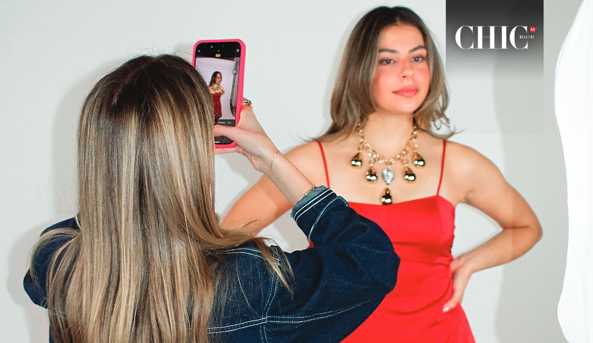 Entre sus colaboraciones más especiales están Laura Cantú Jewelry y The Floral Atelier.