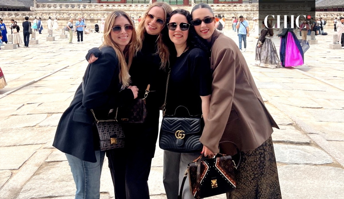Daniela Martínez, Fer Martínez, Roberta Vázquez y Beatriz Vázquez en Seúl,  Corea