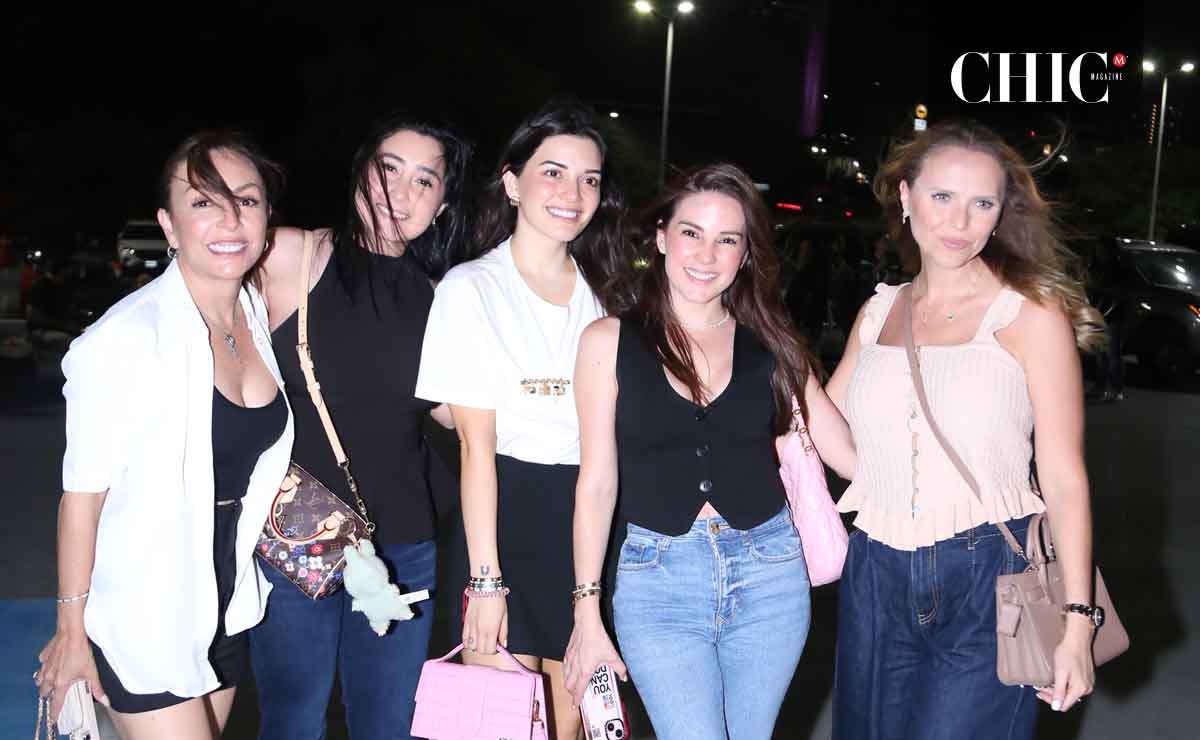 Elda Tamez, Laura Montemayor, Blanca Garza, Paty Vázquez e Isadora Garza / Fotos: Roberto Alvarado