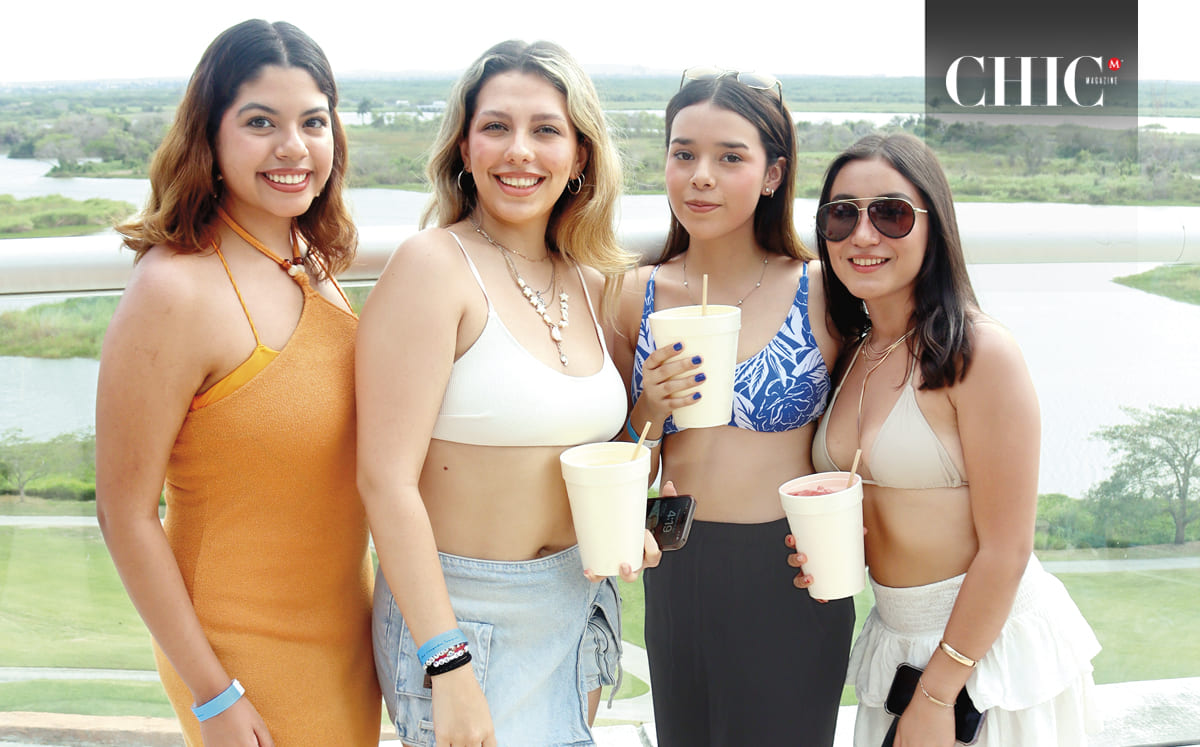 ANDREA PONCE, KARINA FREITER, MIRANDA SOTO Y ANDREA ANAYA disfrutaron del sol, música y risas