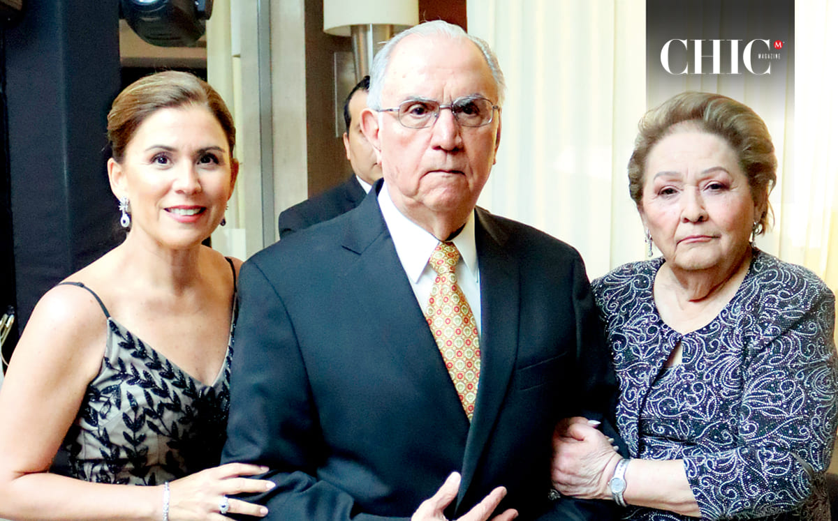 CARMEN LADDAGA, HOMERO LADDAGA Y CARMEN DE LADDAGA degustaron de un delicioso menú