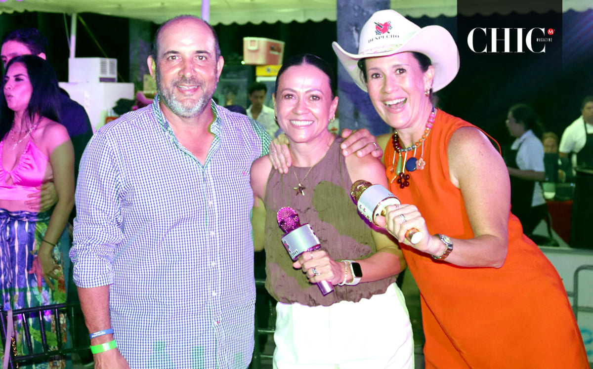 JOSÉ SCHEKAIBAN, ISABEL DE SCHEKAIBAN llegaron puntuales al Club Campestre Tampico