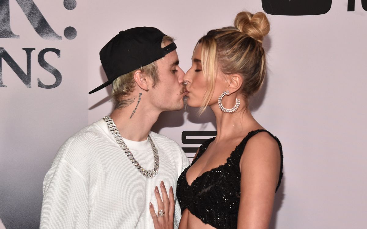 Justin Bieber lleva serenata a Hailey por el Día de las Madres (Foto: Getty)