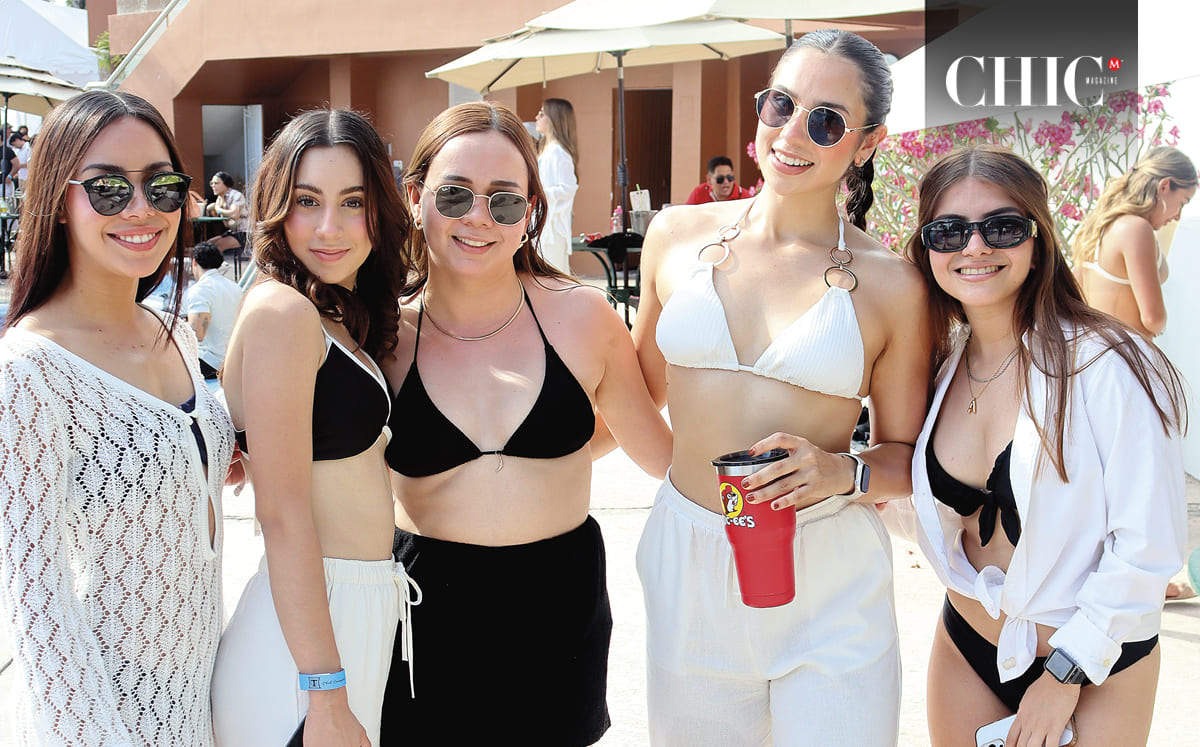 MARÍA FERNANDA CONTRERAS, FERNANDA FRANCO, VALERIA GÓMEZ, SHECCID ÁLVAREZ Y ALANIS MELÉNDEZ disfrutaron de llegaron con sus mejores trajes de baño