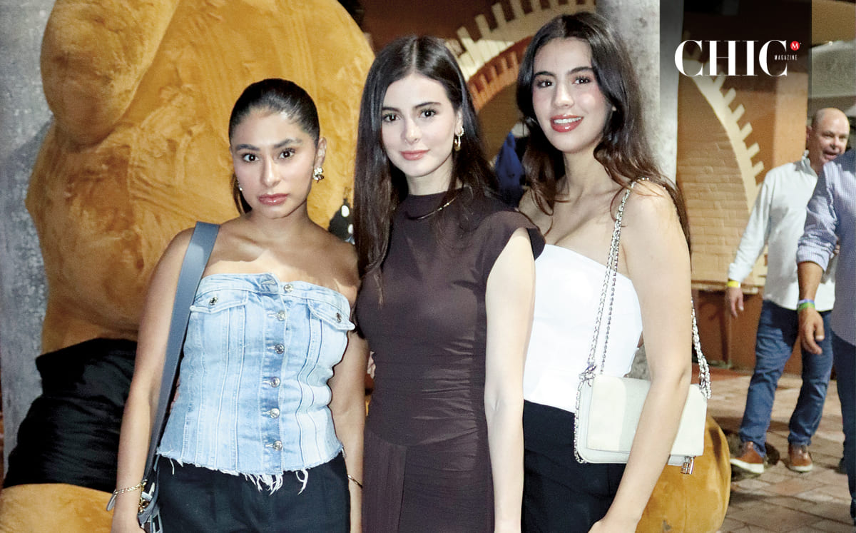 NATALY CORTÉS, JAZMIN CORTÉS Y DANIELA BURGOS disfrutaron de la música de Tempus Quartet