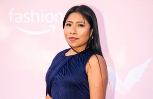 ¿Cuál fue el vestido semitrasparente de Yalitza Aparicio? Aquí el look (Instagram)