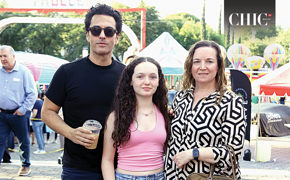 Armando De la Fuente, Vivi De la Fuente y Norma Benavides