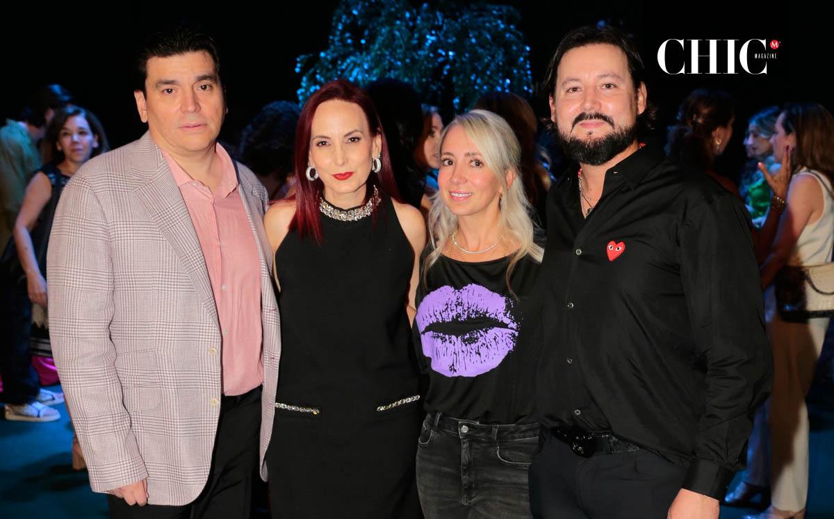 Arturo Moyeda, Mónica García de Moyeda, Martha Garza y Charly García