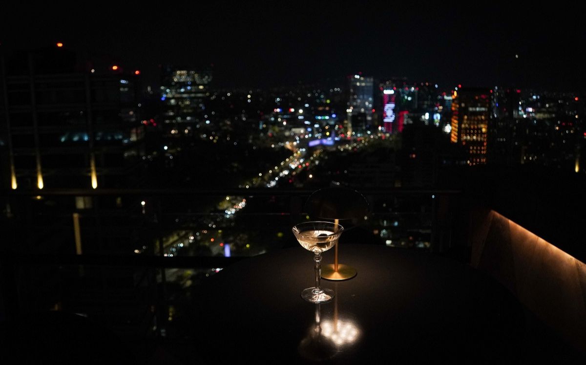 El Moonbass Martini: simple, honesto, inolvidable.