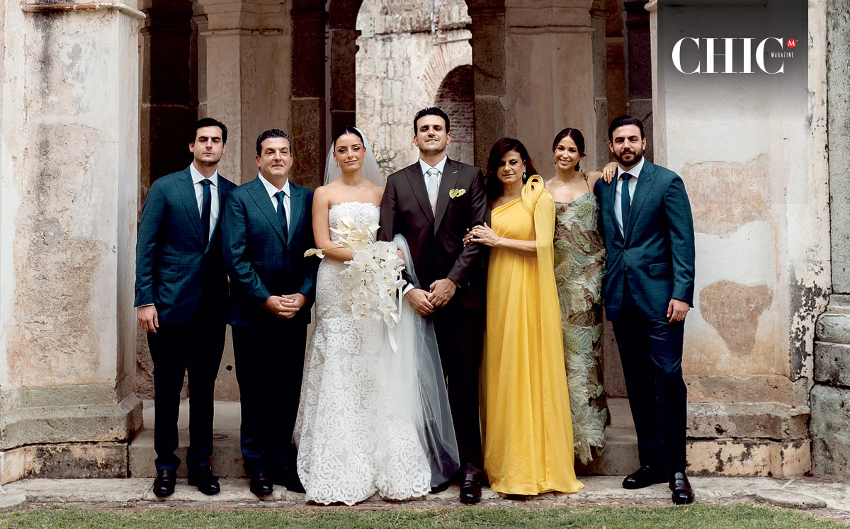 Familia del novio. Alex Meehan, Patrick Meehan, los novios, Martha Nader de Meehan, Mariana Martínez y Nico Meehan