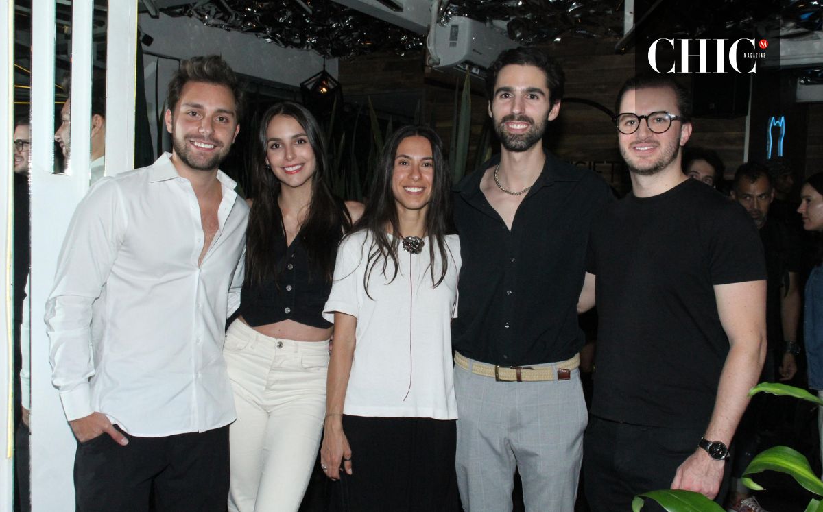 Manolo, Erika, Ana, Sebastián y Alberto