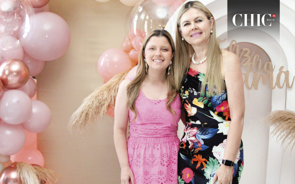 GRETA THOMAS Y AUDREY DE THOMAS llegaron puntuales al Casino Tampiqueño