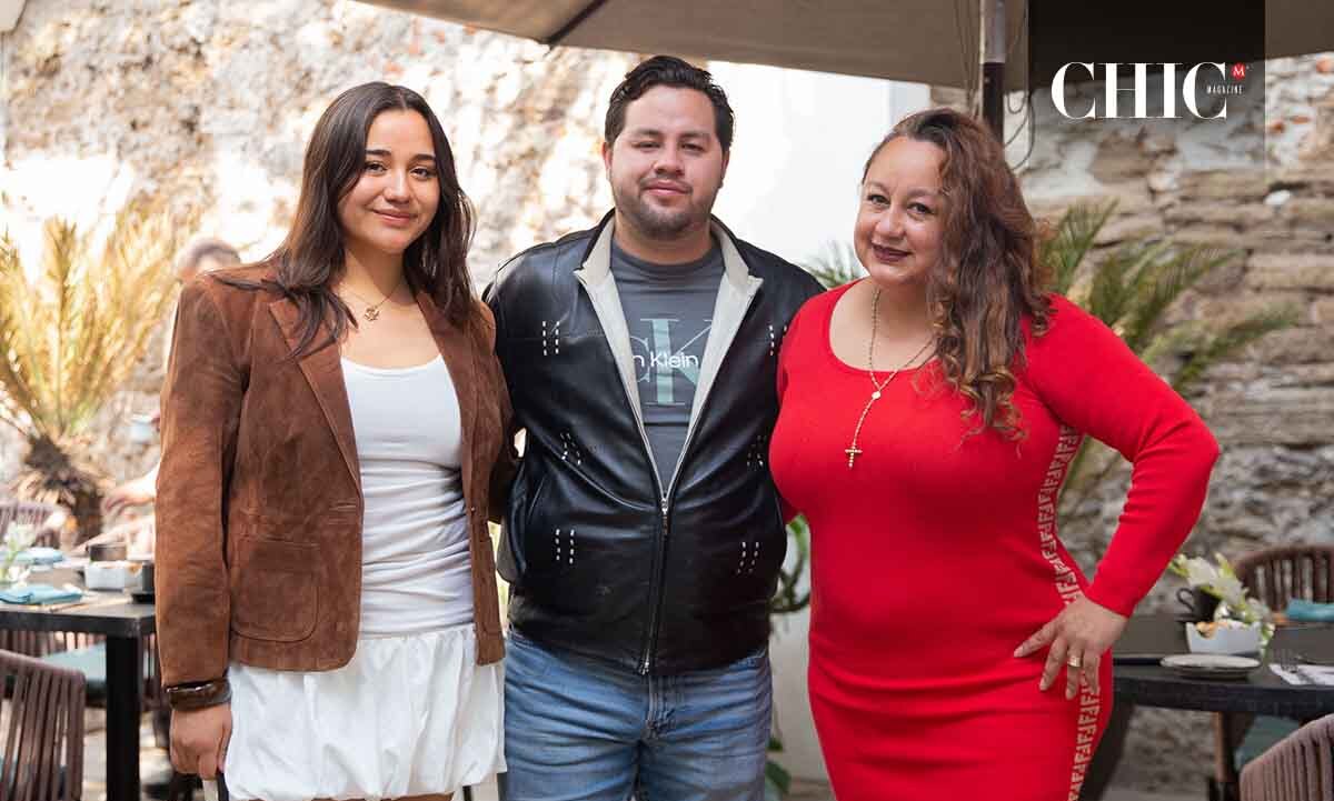 Paola Moreno, Alfonso Moreno y Paola Morales