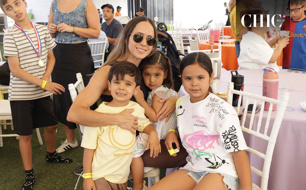Esteban, Daniela, Fátima y Sara