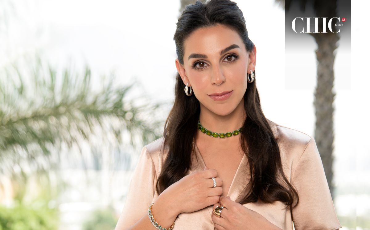 Eugenia Torre viste su historia con el brillo único de Yoya Legacy Jewels. / Fotos: Abo Palomo