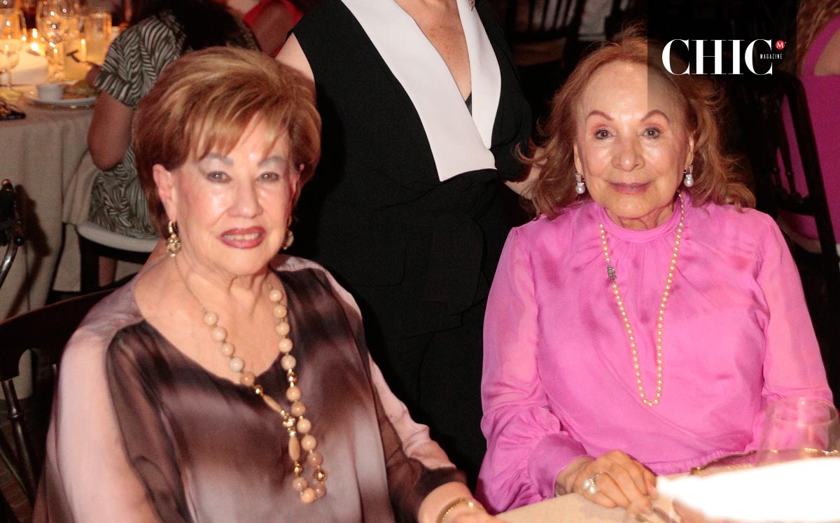 Graciela Flores, Adriana Tijerina y Aurora Cantú de Cagnasso