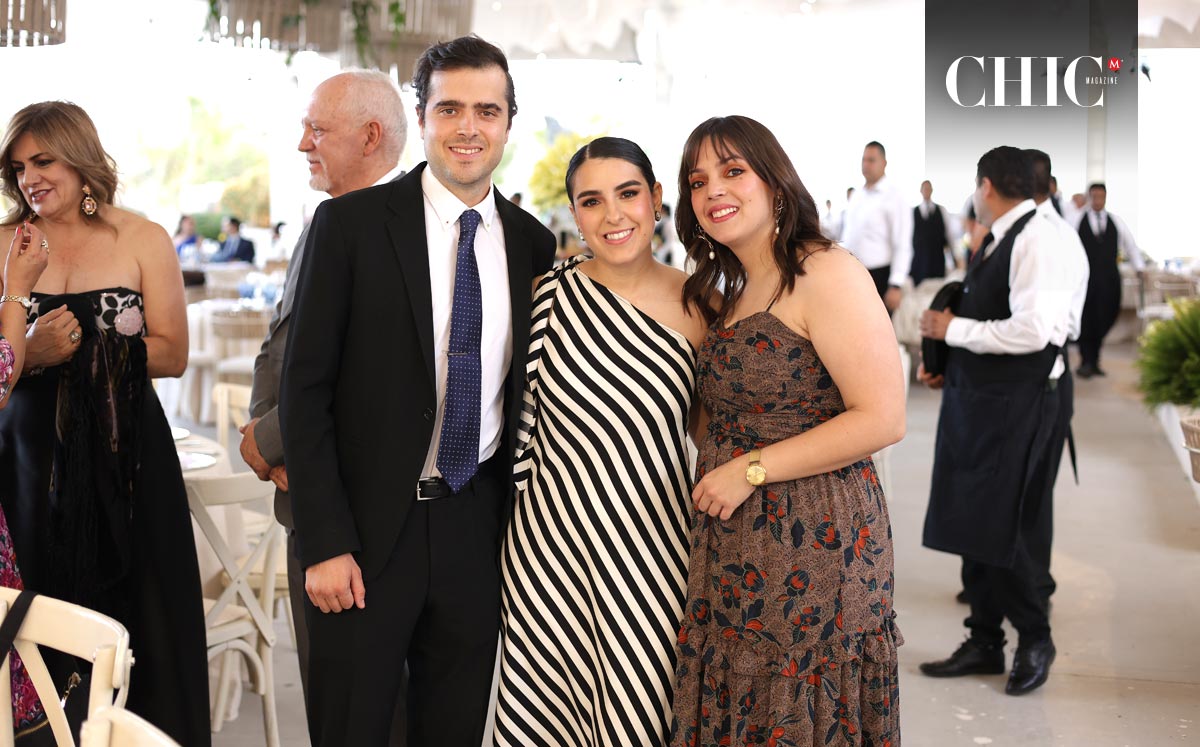 Javier, Marcela y Cecy