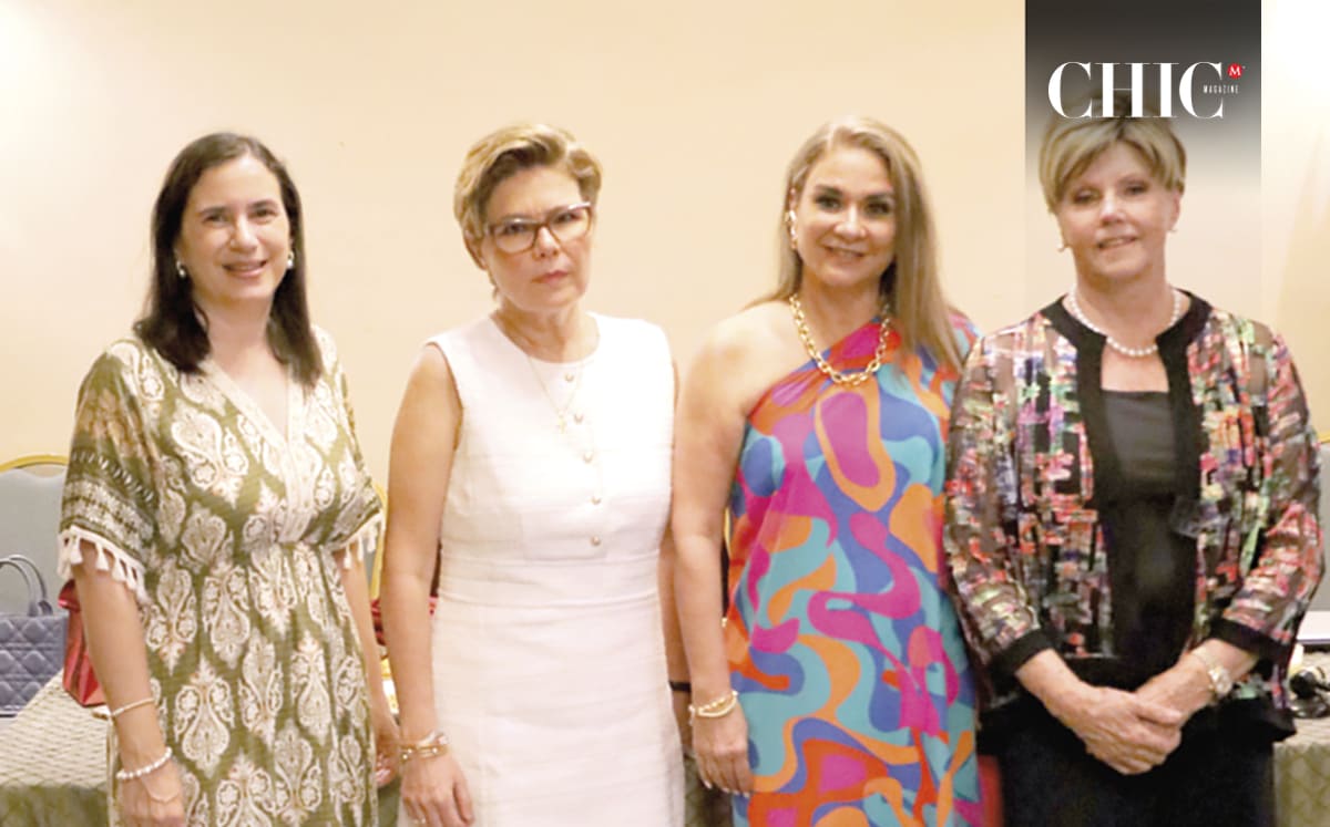 GABY SIGRIST, DIANA OSORIO, LAURA BEATRÍZ GÓMEZ Y ANNE FUNCK