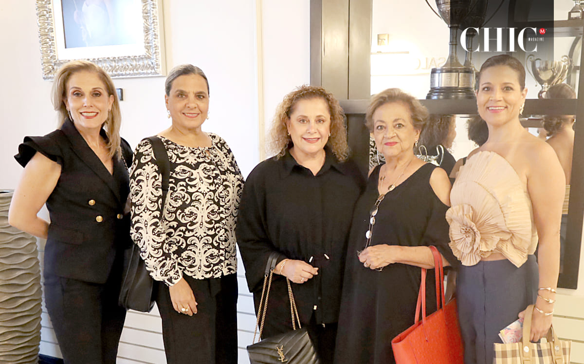 CLAUDIA GODARD, NENO SCHEKAIBAN, VICKY DÁVILA, LUCY MOSES Y ADRIANA GARCÍA MOSES
