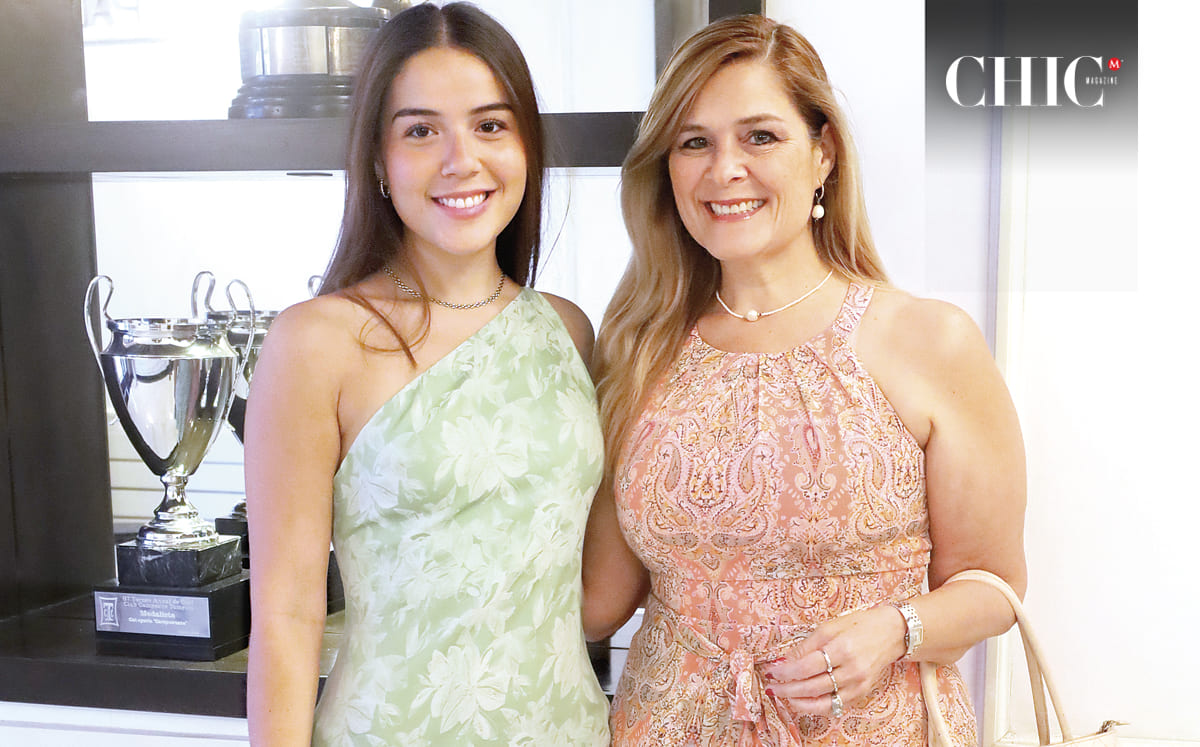 MARÍA PAULA SOSA Y ROSA MANZUR