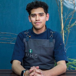 Chef Erick Gutiérrez de Mahis restaurante - bar / Fotos: Arturo Valdez
